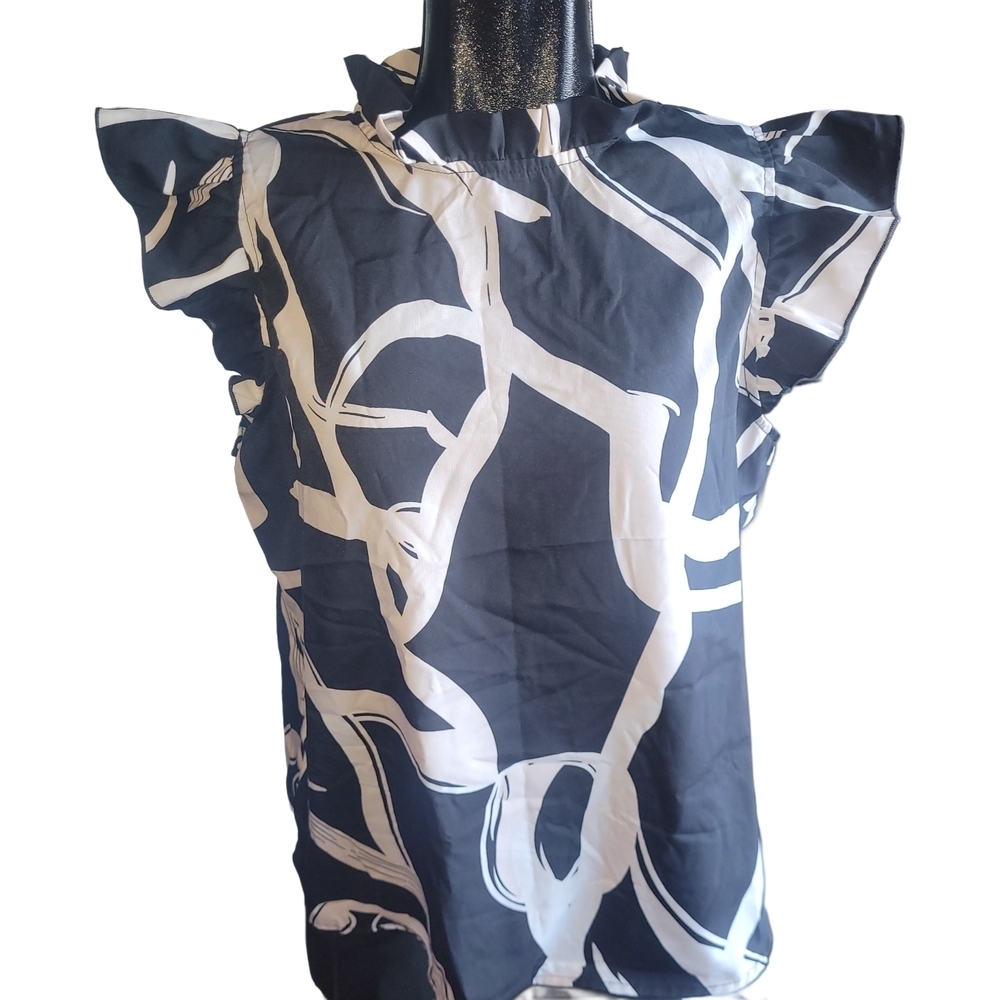 Shein Black and Cream Abstract Short Ruffle Sleeve Blouse Size XL